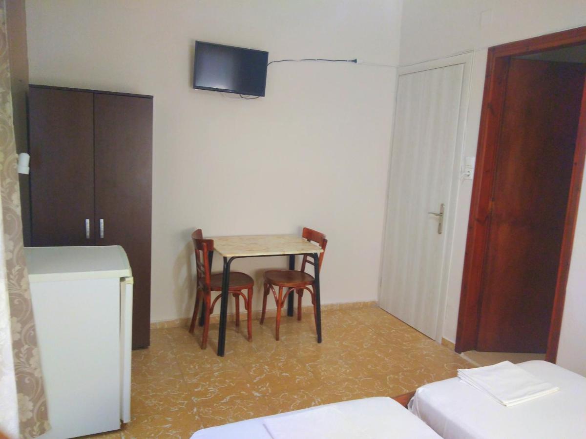 Rooms-Studio Anagnostou Loutra Edipsou  Extérieur photo