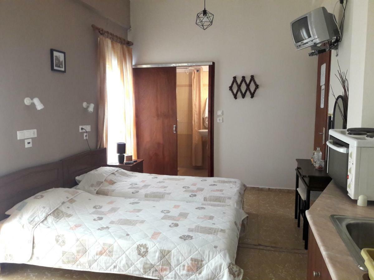 Rooms-Studio Anagnostou Loutra Edipsou  Extérieur photo